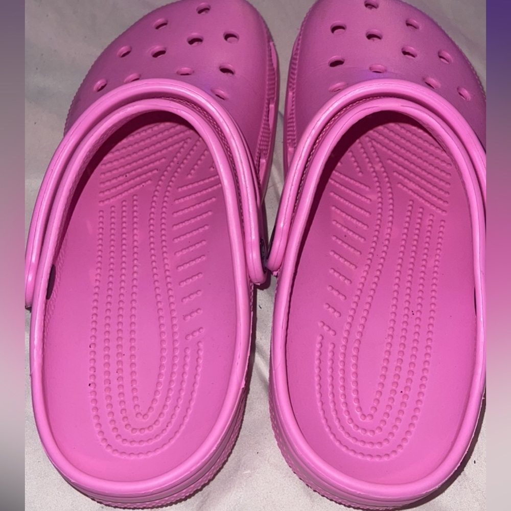 Crocs - Picture 2 of 3